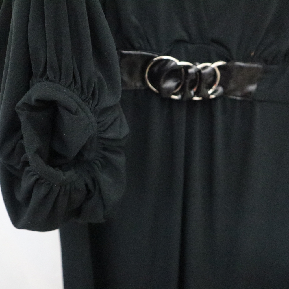 5 for $25 Torrid black dress - Picture 3 of 5